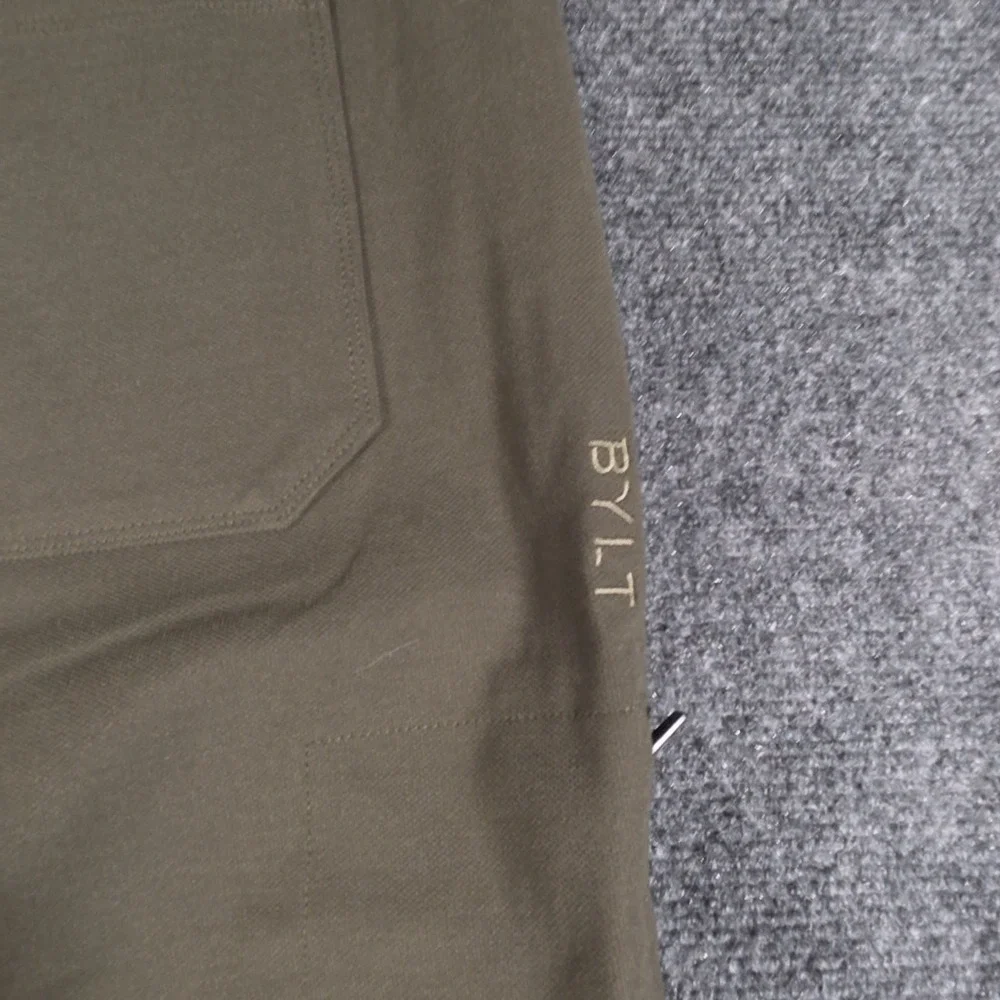 NWT BYLT Lux Pants Mens 34x30 Dark Olive Stretch Bamboo Slim Chino 5 Pocket